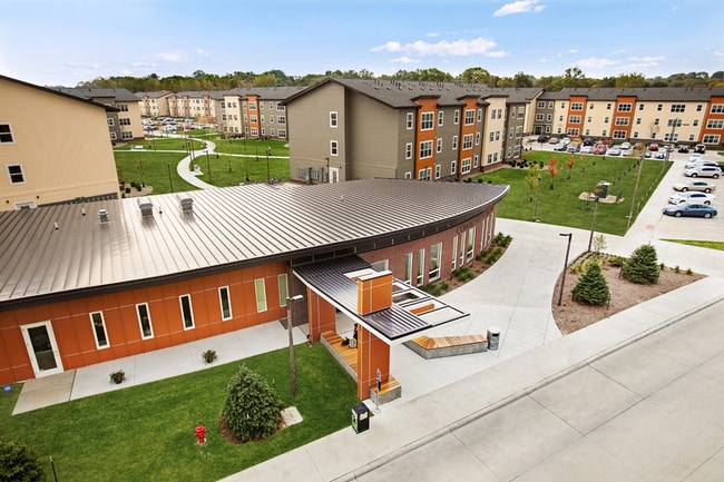 Building Photo - Aspire at West Campus(New)