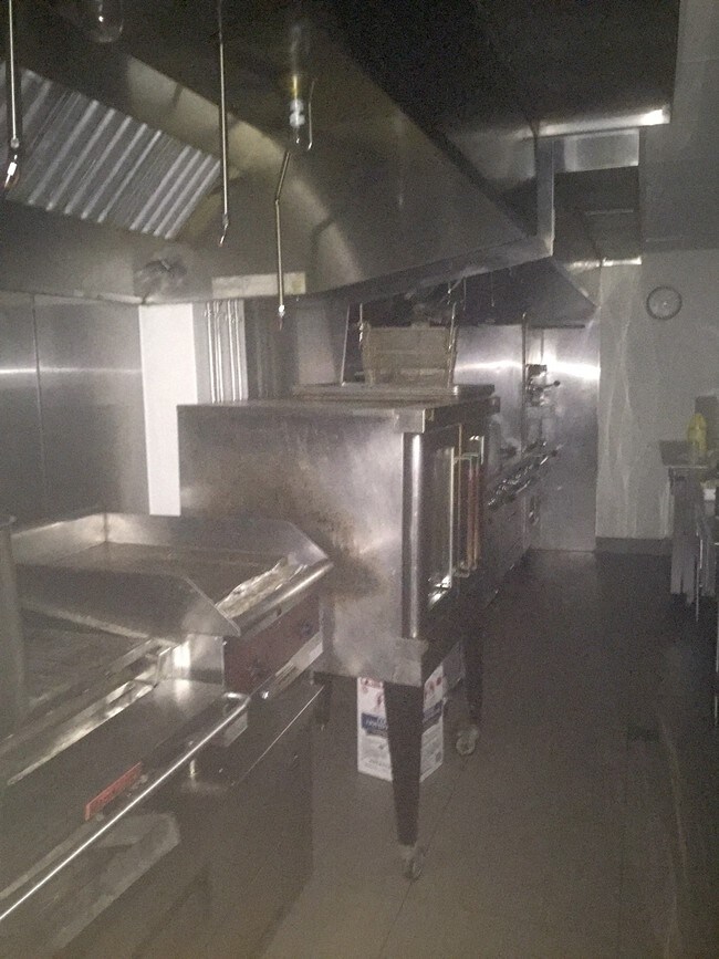 Imperial Towers Condominium Apartments in Chicago, IL