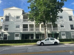 Building Photo - 603 Campus St