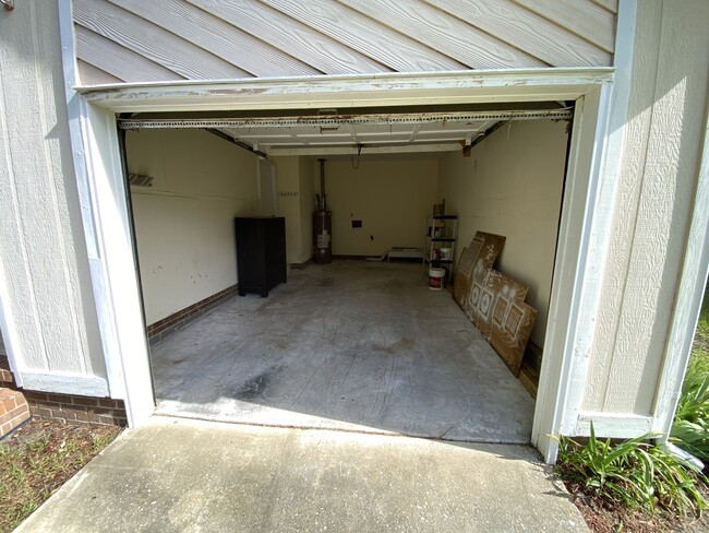 Building Photo - 6524 Addingham Ct