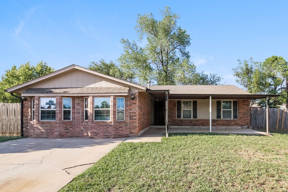 Foto principal - 1401 SE 10th St