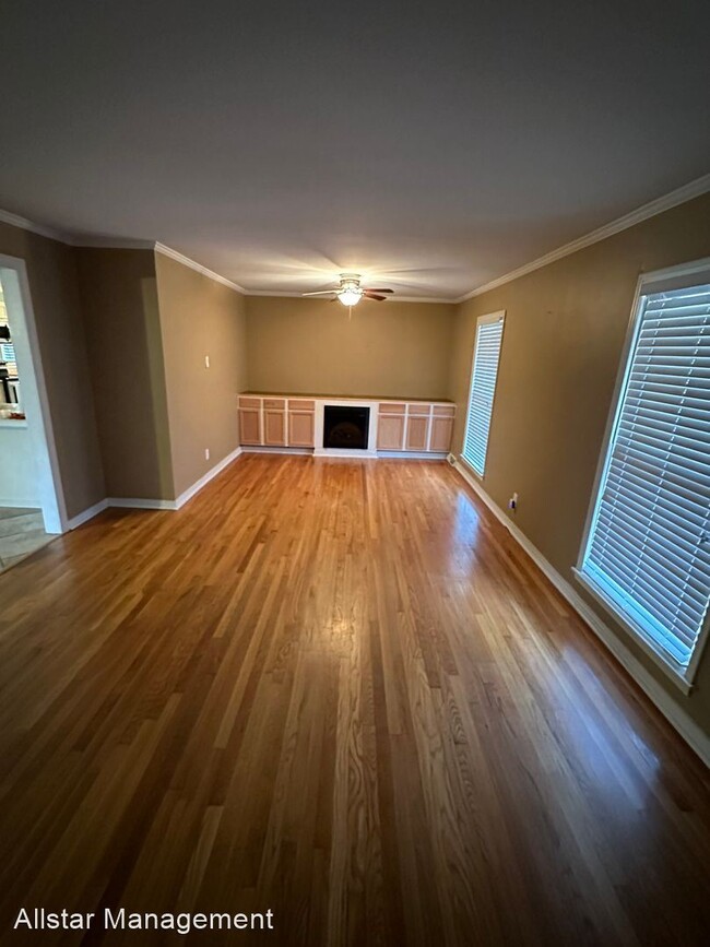 Foto del edificio - 3 br, 2 bath House - 201 Vick Street