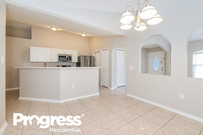 Building Photo - 5 Sequoia Way