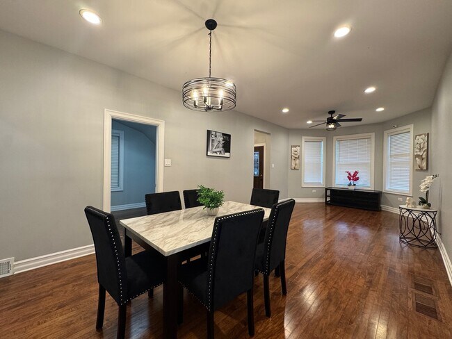 Foto del edificio - 4317 W 21st Pl