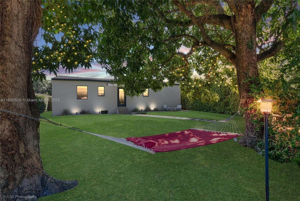 Foto principal - 1171 NW 57th St