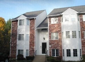 Building Photo - 122 Tall Oaks Dr