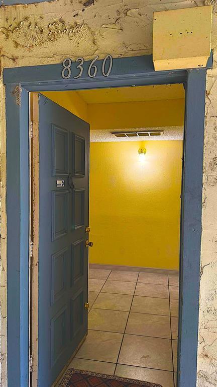 Foto del edificio - 8360 Jorine Dr