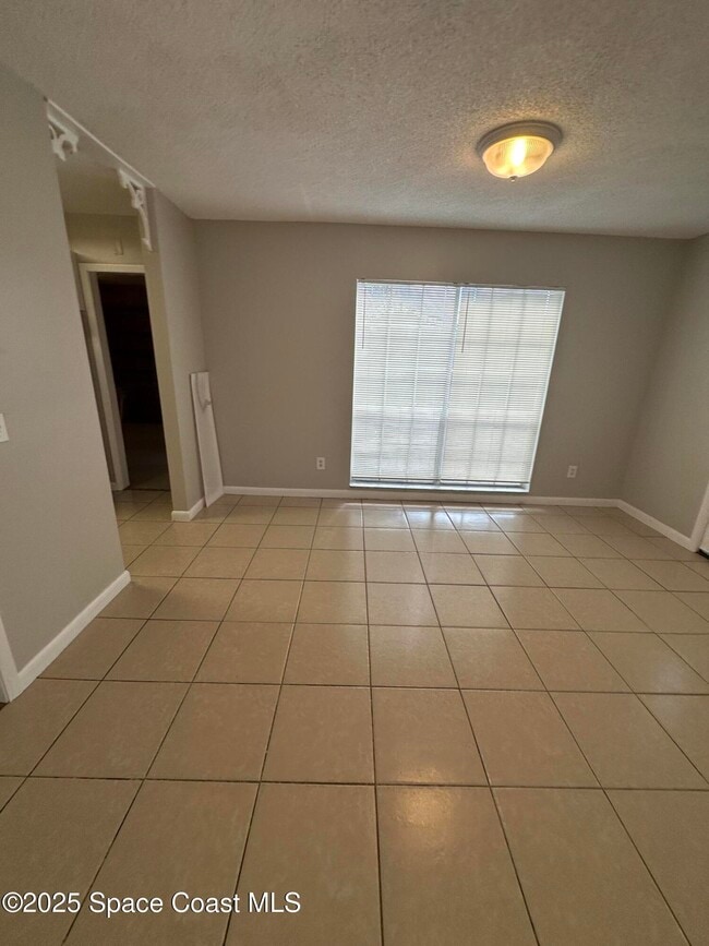 Foto del edificio - 686 John Hancock Ln