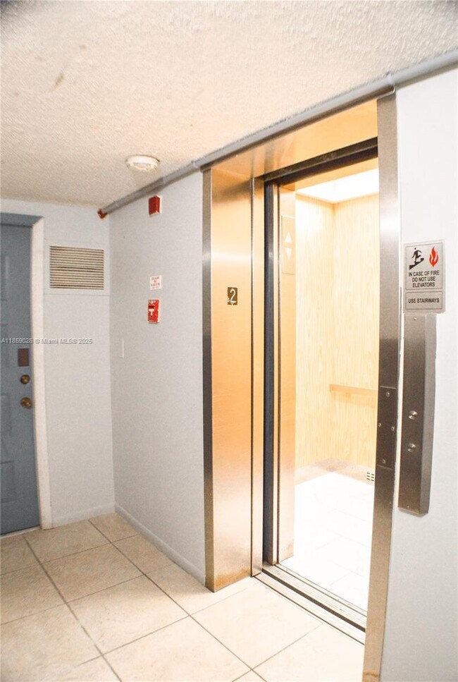 Foto del edificio - 733 SE 1st Way