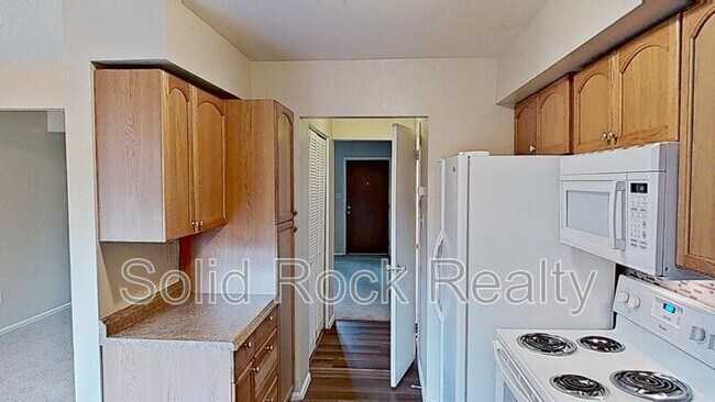 Foto del edificio - 4248 Gills Mill Ct