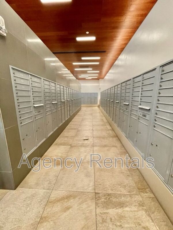 Foto del edificio - 555 South St