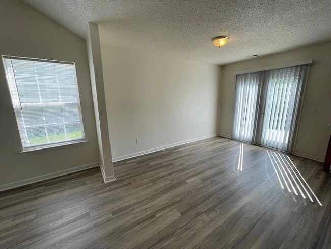 Building Photo - 6228 Sid Crane Dr