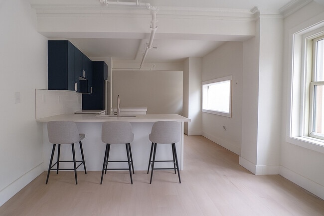Kitchen - 1500 Pine
