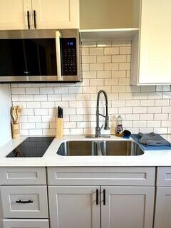 Foto del edificio - 3126 Webster St
