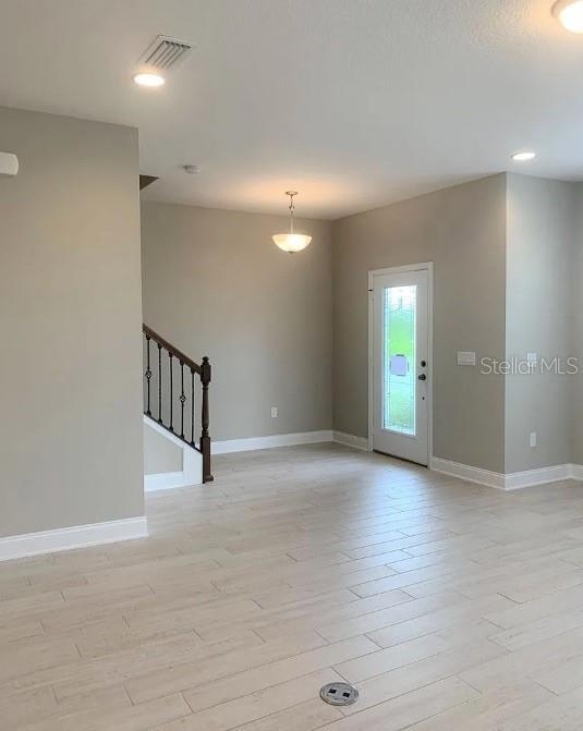 Foto del edificio - 13075 Spring Grove Way
