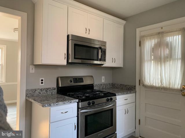 Foto del edificio - 11509 College View Dr