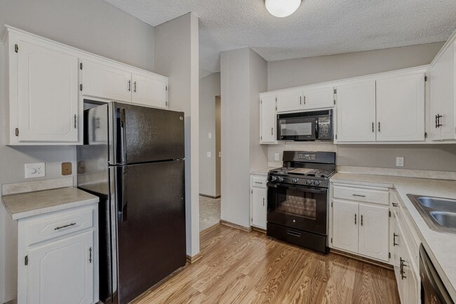 Building Photo - 20575 Jade Cir