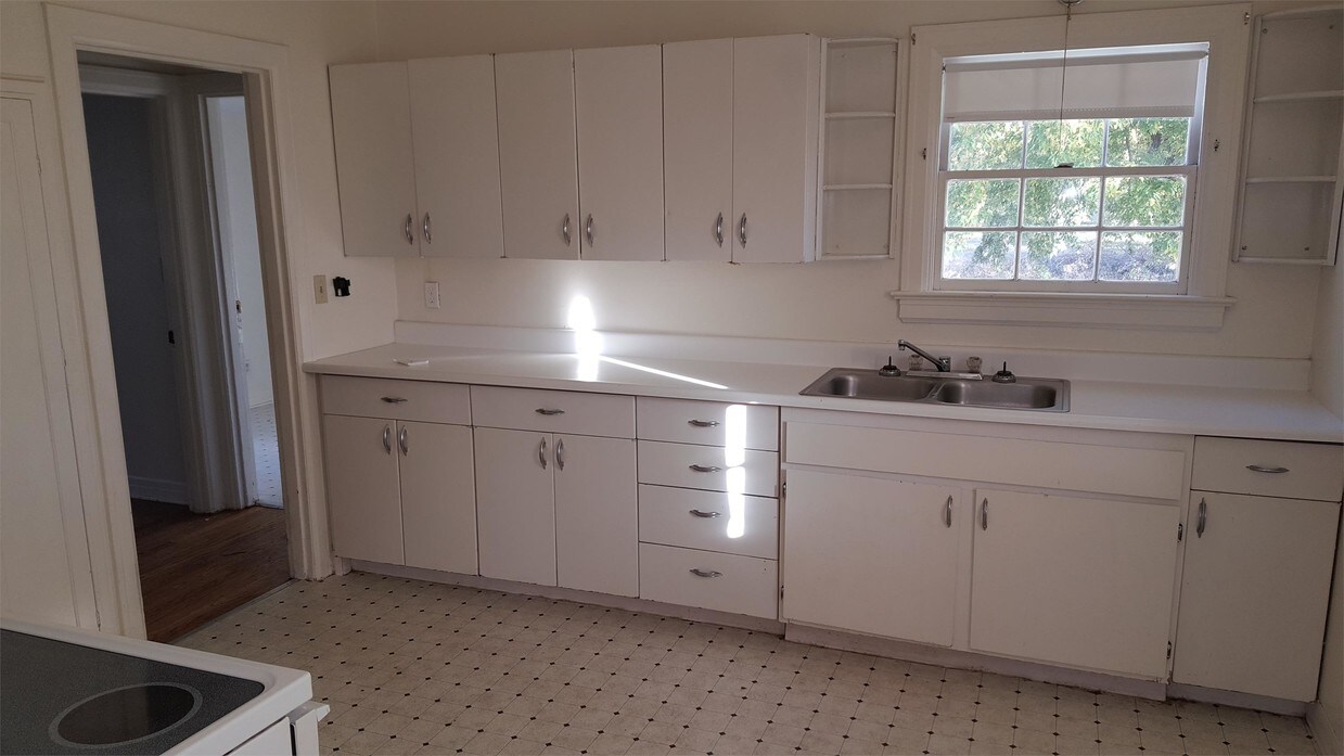 Foto del edificio - 9000 W State St