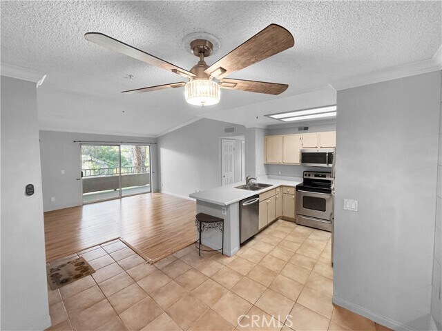 Building Photo - 1995 Las Colinas Cir