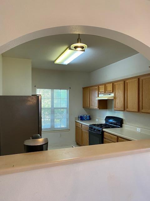 Building Photo - 810 N Creek Blvd