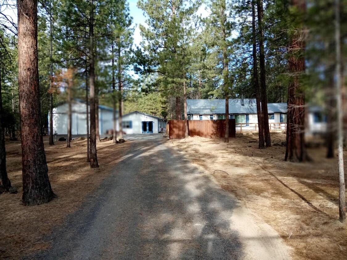 Primary Photo - 15218 Ponderosa Way