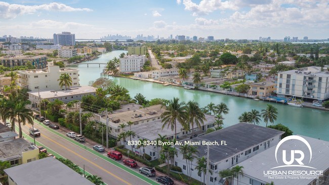 Building Photo - Tatum Waterway Apartments