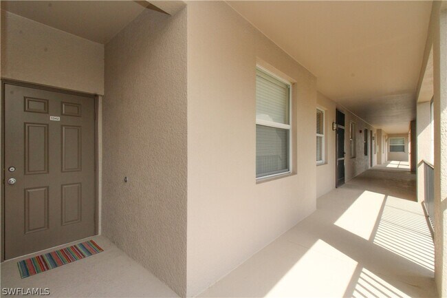 Foto del edificio - 10313 Heritage Bay Blvd