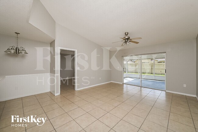 Foto del edificio - 1523 Birchstone Ave