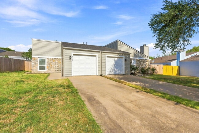 Street View - 913 Sirocco Dr