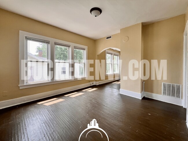 Foto del edificio - 1419 N Erie St