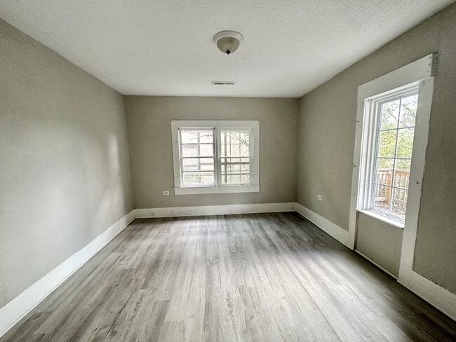 Building Photo - 1430 19th St Ensley