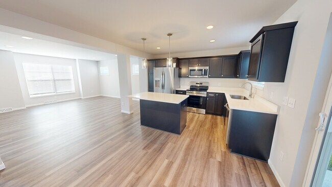 Building Photo - 9420 Tawny Acorn Dr