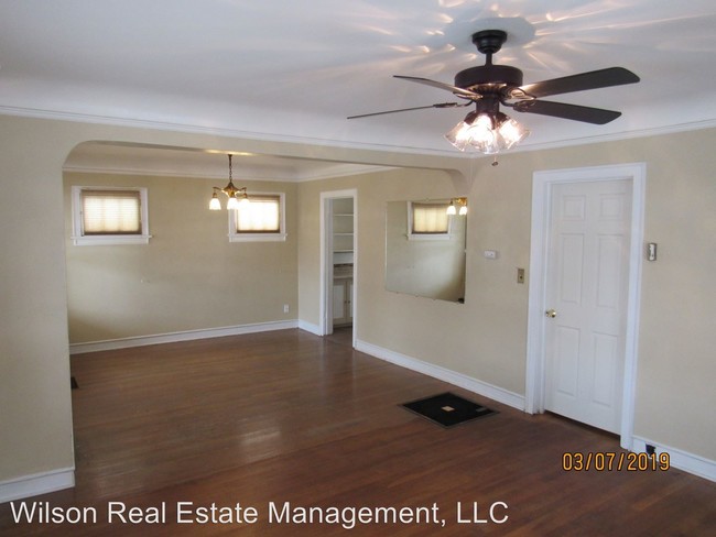 Building Photo - 2 br, 1 bath House - 1118 Tieton Drive