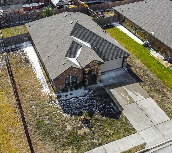 Foto del edificio - Charming 3-Bed, 2-Bath Gem in Killeen, TX