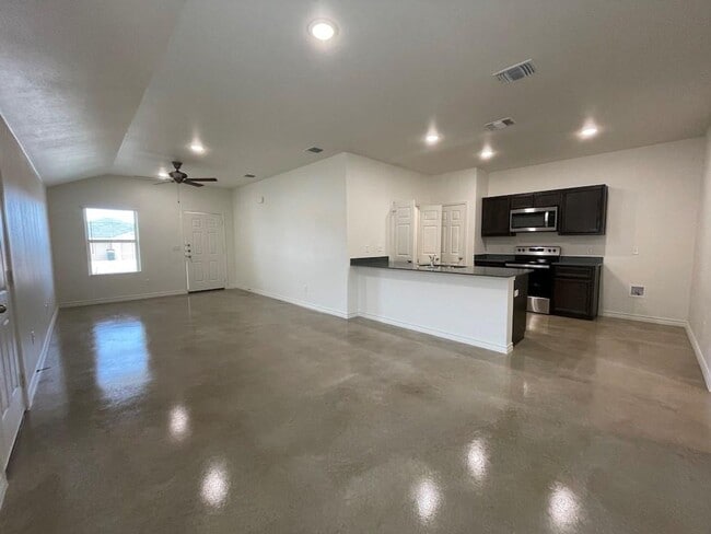Building Photo - 2317 Zanoletti Ct