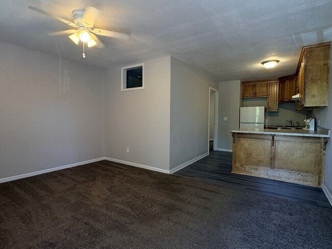 Foto del edificio - Cozy 1 Bedroom Apartment