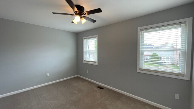 Foto del edificio - 2-Level Townhouse