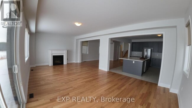 Building Photo - 913 Knights Ln