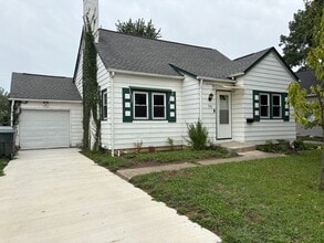Building Photo - 35 N Broadleigh Rd