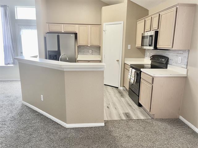 Building Photo - 1079 Port Boliver Dr