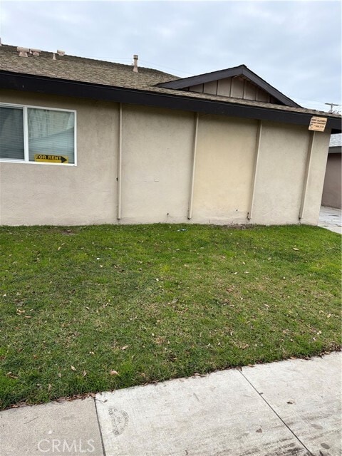 Building Photo - 1810 W Glen Ave