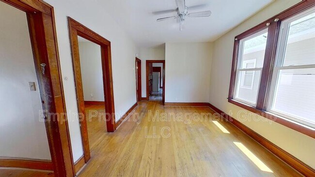 Foto del edificio - 441 Myrtle Ave