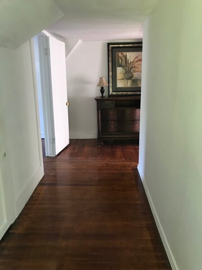 Foto del edificio - 903 Ward St