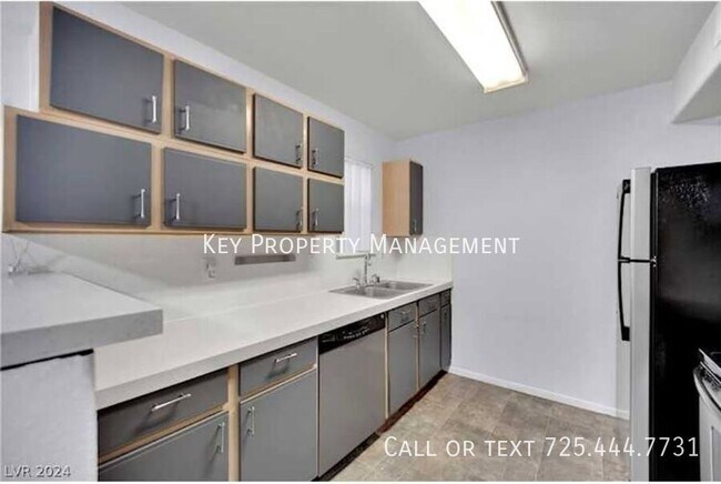 Building Photo - 2300 E Silverado Ranch Blvd