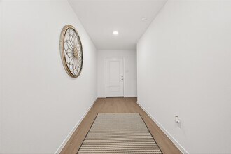 Building Photo - 26835 Rosy Shimmer Ln