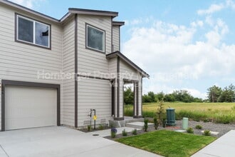 Building Photo - 1306 N Wilhelm Wy