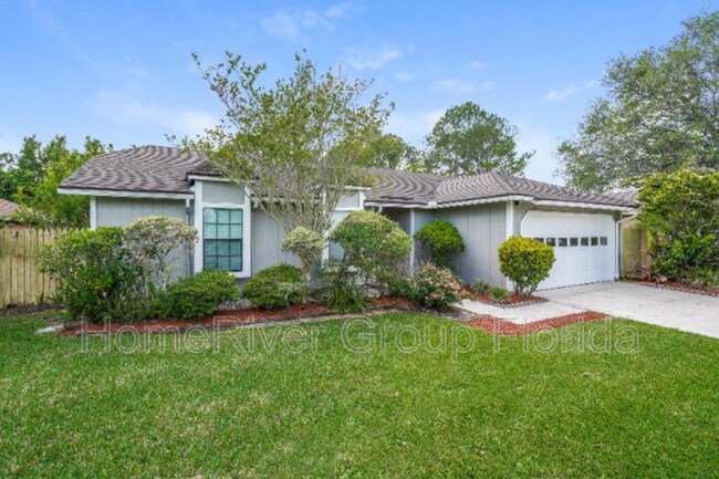 Building Photo - 7404 Amandas Crossing Dr N