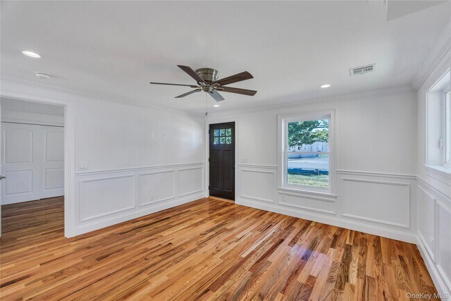 Foto del edificio - 177 Waverly Ave