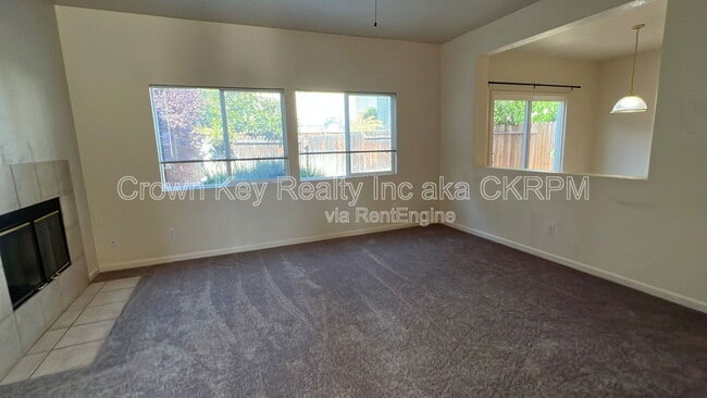 Building Photo - 4092 Memoir Ave
