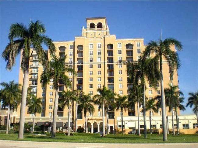 Foto del edificio - 651 Okeechobee Blvd